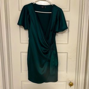 Emerald green wrap dress by Vici. Size small. Worn once.